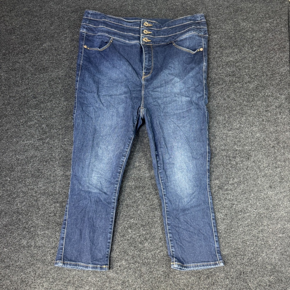Torrid Feel The Fit Crop Jeans Womens 14 Blue Denim Cotton Stretch Medium Wash